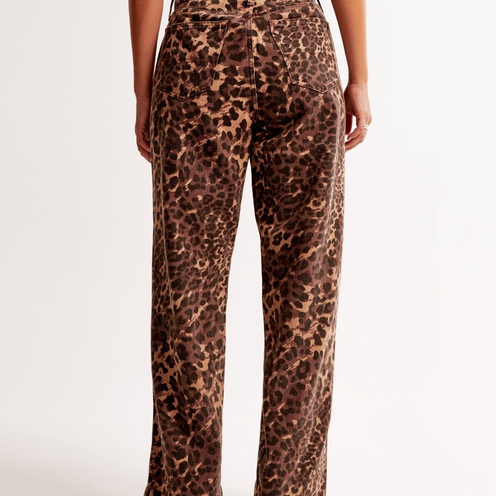 Abercrombie & Fitch Brown Leopard Print Cropped Jeans - Picture 6 of 6